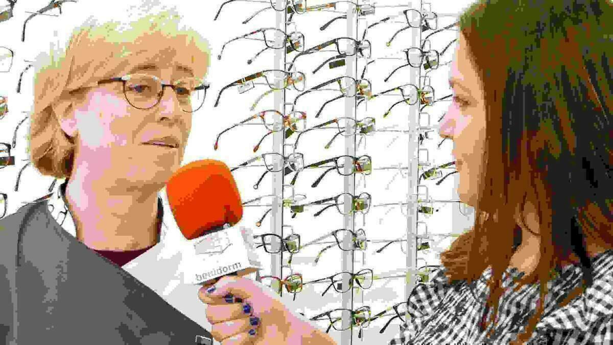 &lsquo;Benidorm fet a m&agrave;&rsquo; graba los comercios tradicionales de la avenida Beniard&agrave;