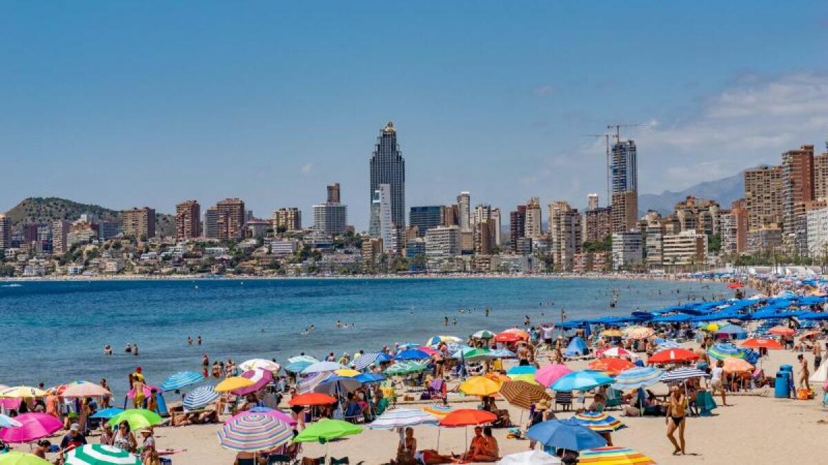 Benidorm solicita la ayuda de la Diputación de Alicante a los hoteles del Imserso