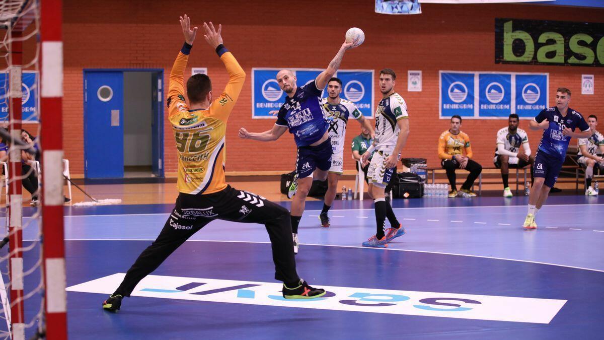 Balonmano Benidorm - Crónica jornada 6