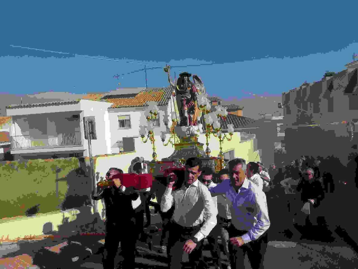 La Nucía · Sant Rafel volvió a la Capelleta “a ritmo de traca”