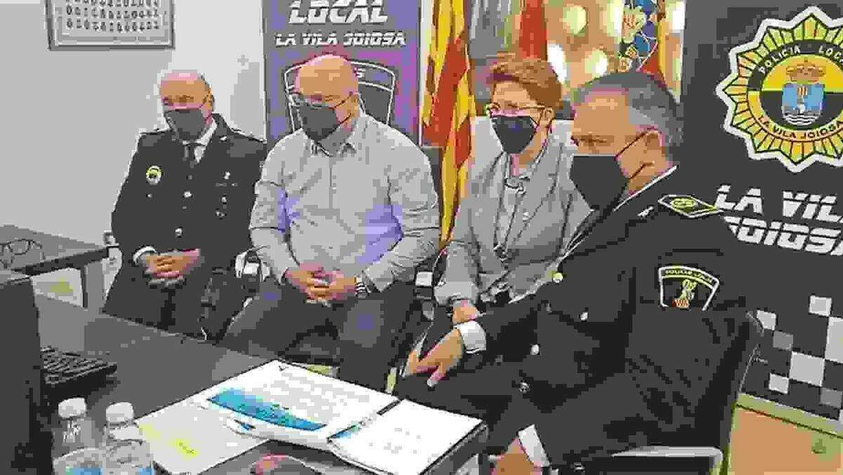 La policía de la Vila presente en la 1ª Jornada Internacional sobre VMP de Murcia y el especial  de Violencia de Género del INTOCC