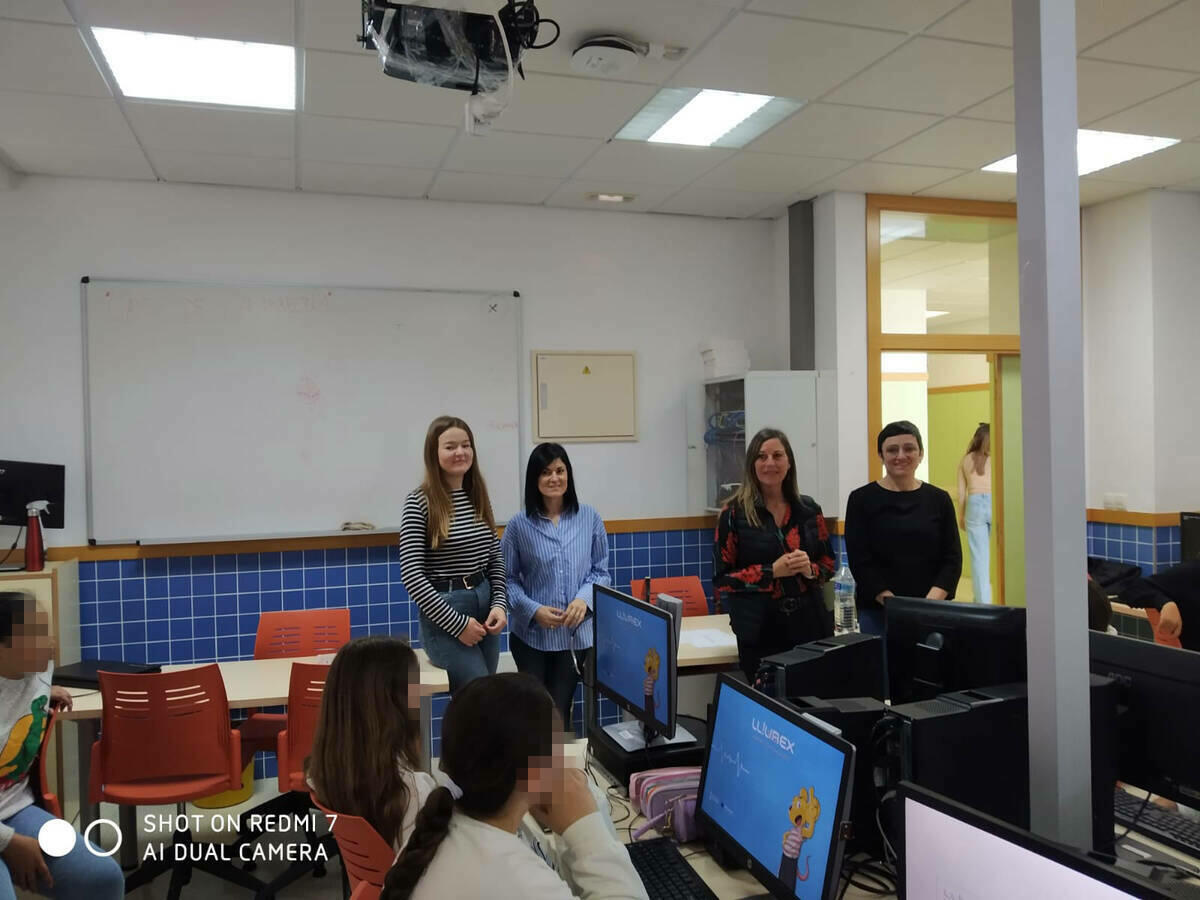 Igualdad imparte talleres de coeducación en los centros educativos de La Nucía