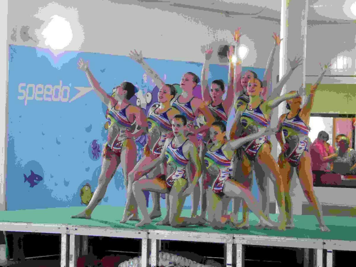 5 medallas para las &lsquo;sincro&rsquo; nucieras en el Open Auton&oacute;mico