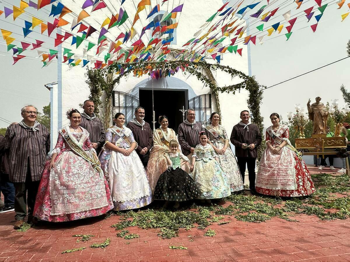 El presidente de la Diputación en la romería y misa de “Les Festes de Sant Vicent” 