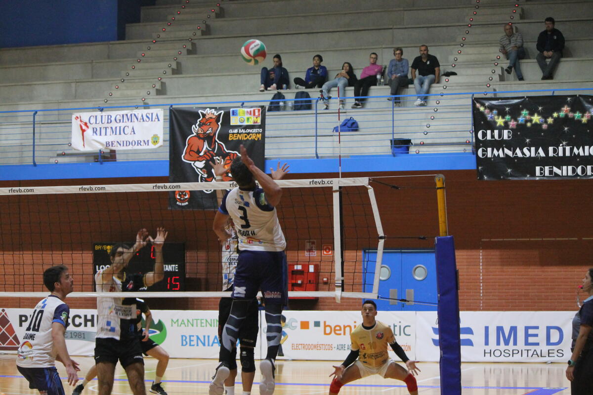 Servigroup Benidorm cae ante Sedka Novias Villena Petrer