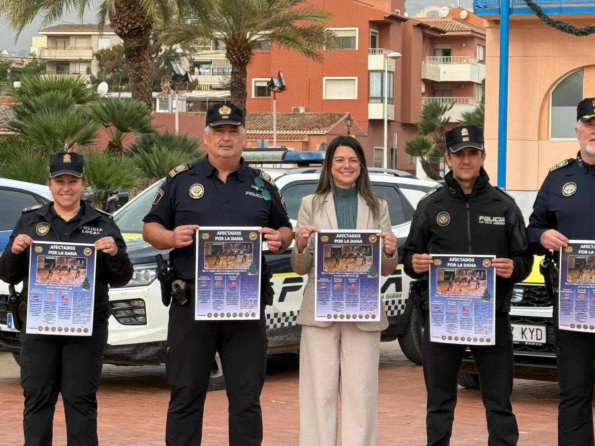 FINESTRAT SE SUMA A LA CAMPAÑA SOLIDARIA DE RECOGIDA DE JUGUETES DE IPA ALICANTE Y LAS POLICÍAS DE LA MARINA BAIXA PARA POBLACIONES AFECTADAS POR LA DANA