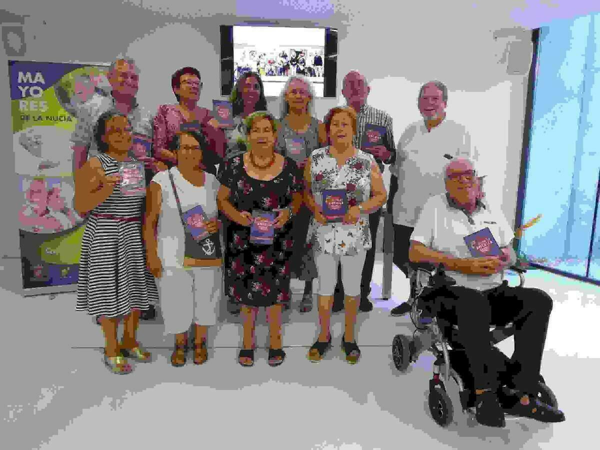 La Nuc&iacute;a &middot; El grupo de Teatro &ldquo;La Casilla&rdquo; en el  I Certamen auton&oacute;mico &ldquo;Mayores en escena&rdquo;