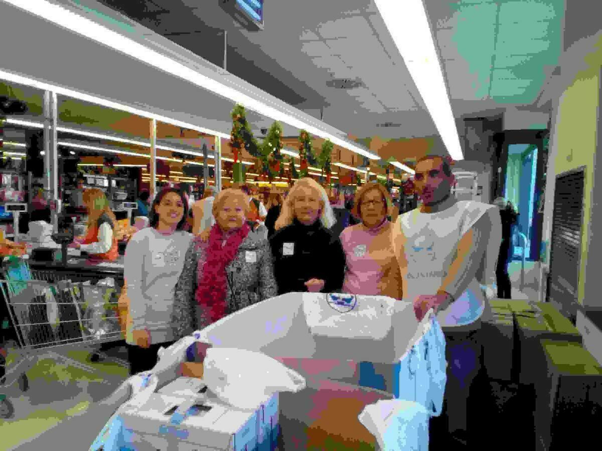 7.045 kilos en la &ldquo;Gran Recogida del Banco de Alimentos&rdquo; en La Nuc&iacute;a