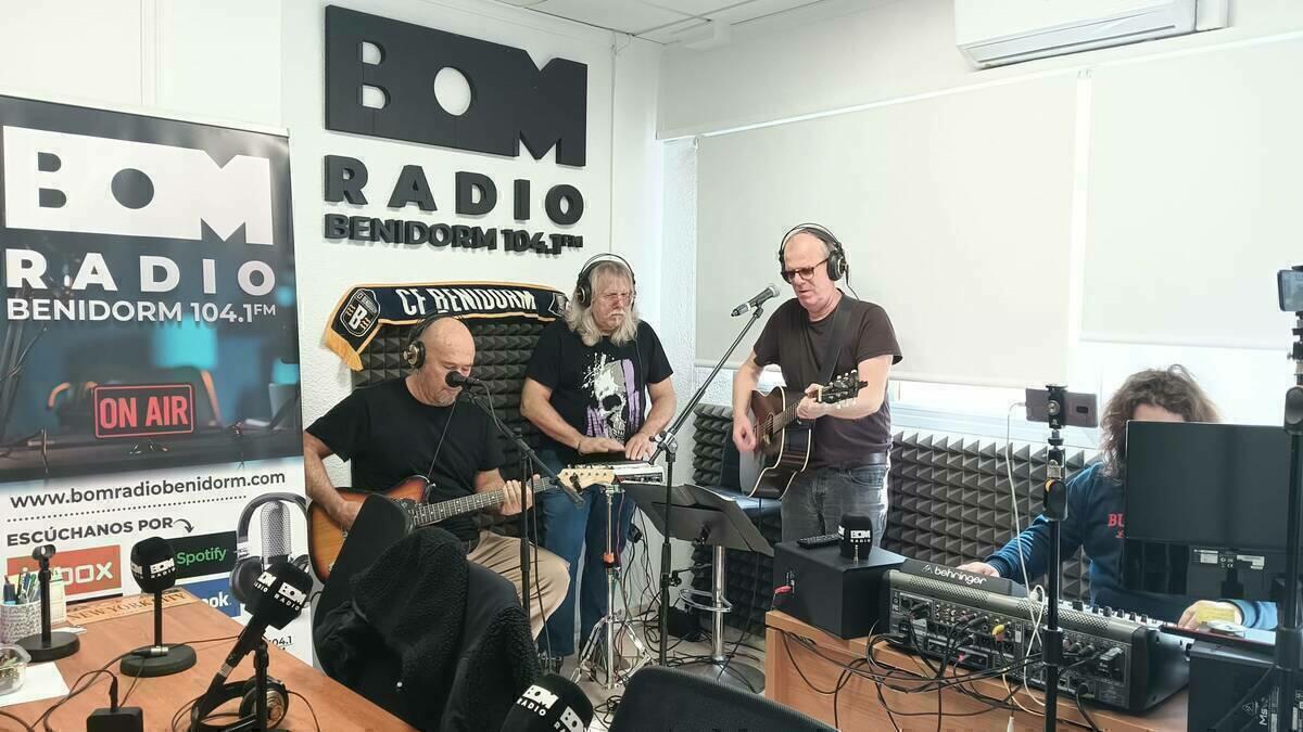 La música de Vintagers en Bom Radio Benidorm  