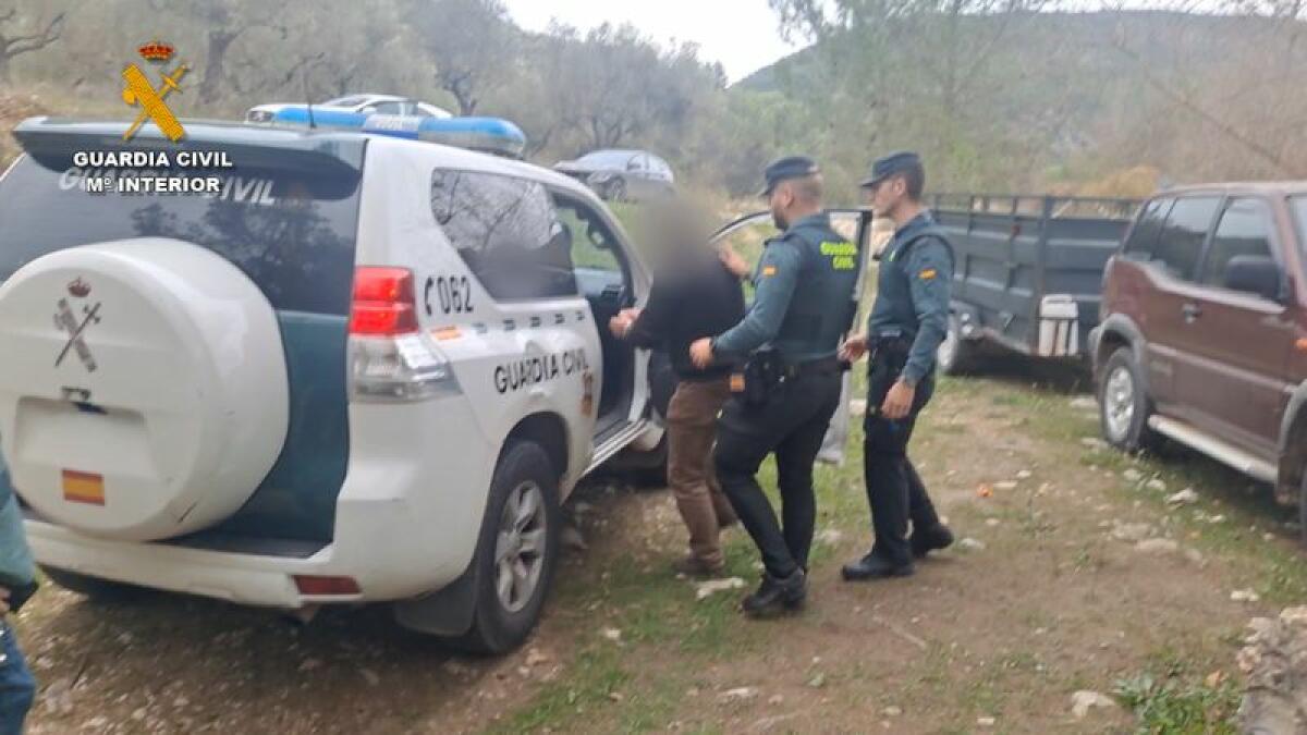 La Guardia Civil detiene a una persona por amenazas graves a vecinos de las localidades alicantinas de Famorca y Castell de Castells