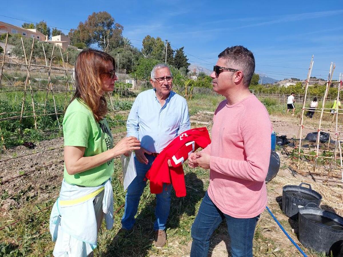 Medio Ambiente pone a disposición de Cruz Roja un huerto ecosocial