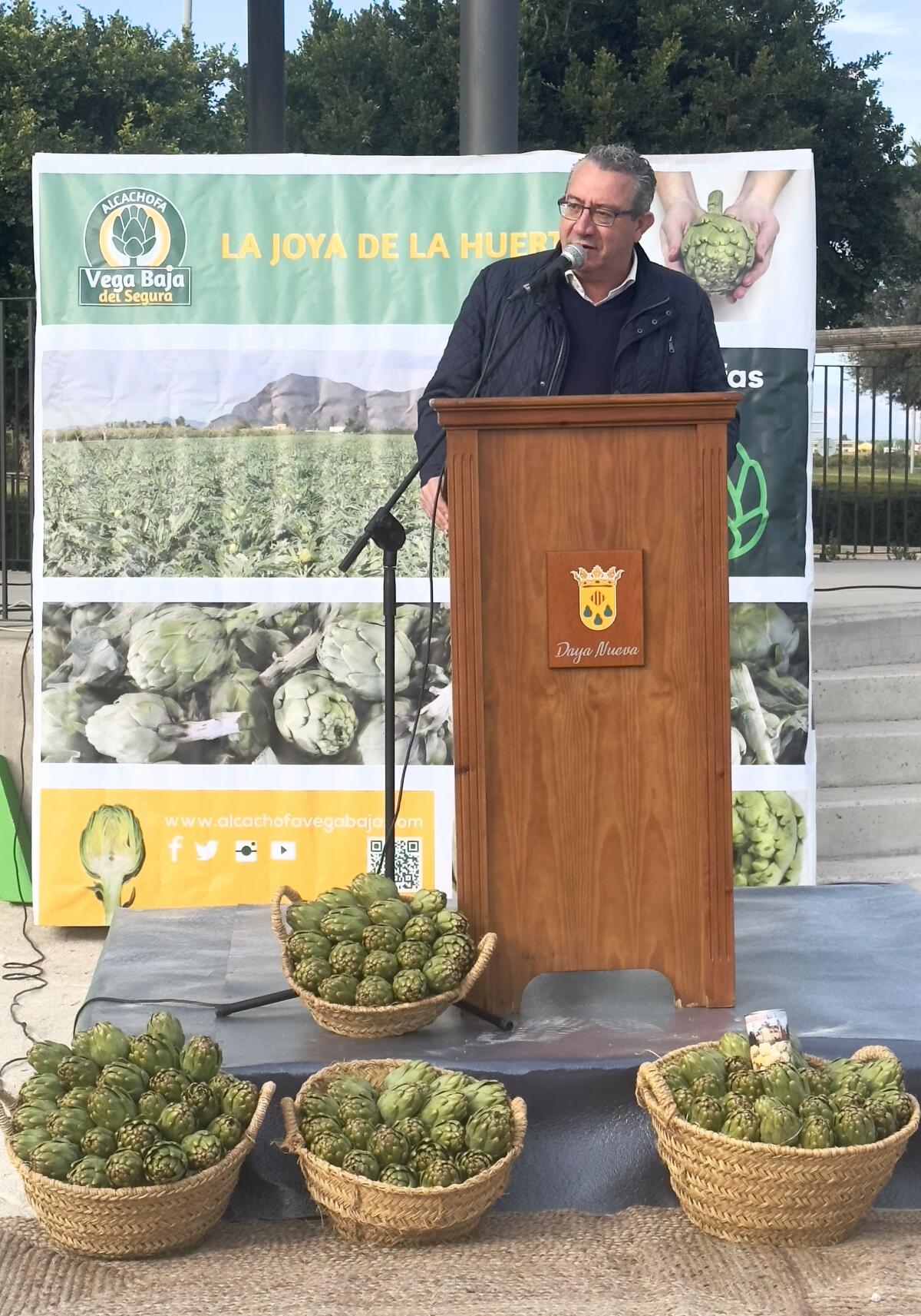 Toni P&eacute;rez: &ldquo;La alcachofa es un producto con historia, tradici&oacute;n y calidad que otorga identidad agr&iacute;cola a la Vega Baja&rdquo;