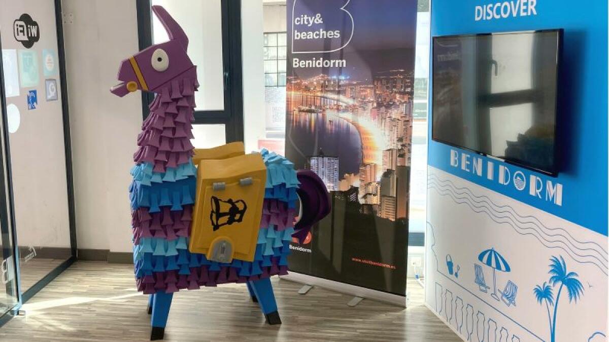 La llama de Fortnite en Benidorm