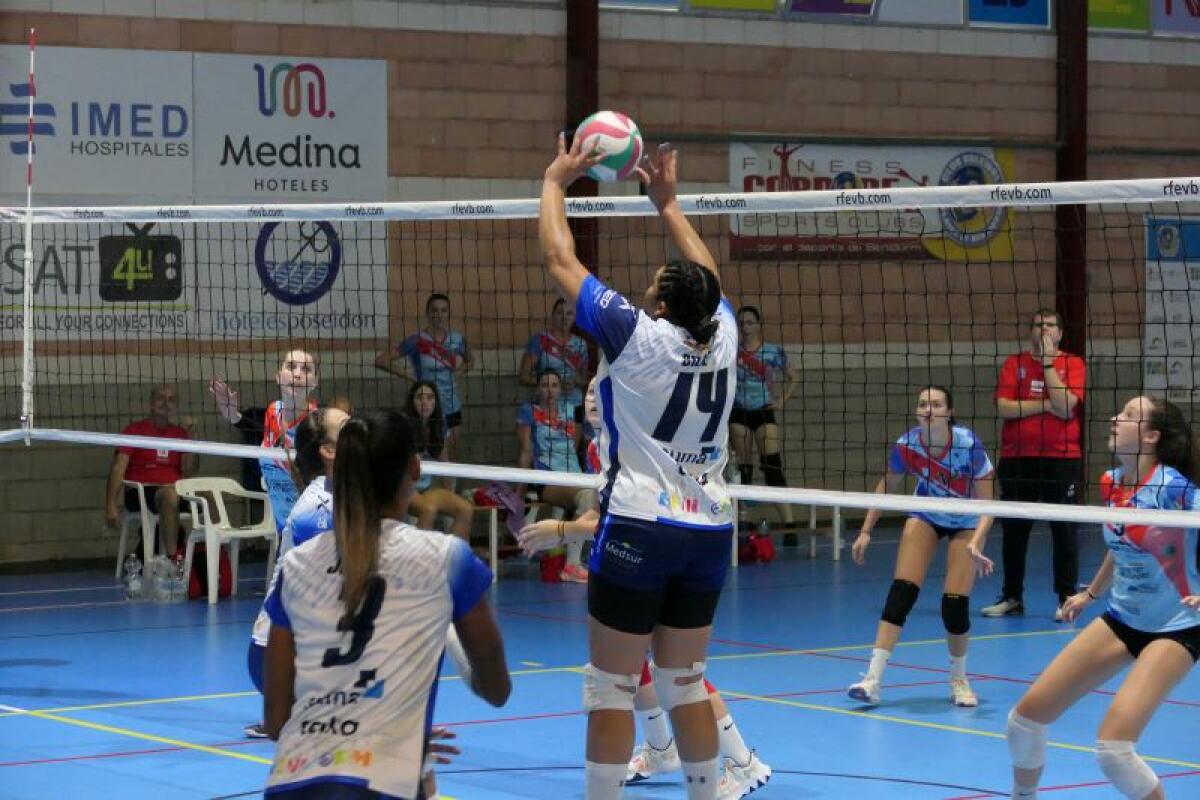 Cómoda victoria HolaCV.es Benidorm ante el CV Finestrat (3-0)