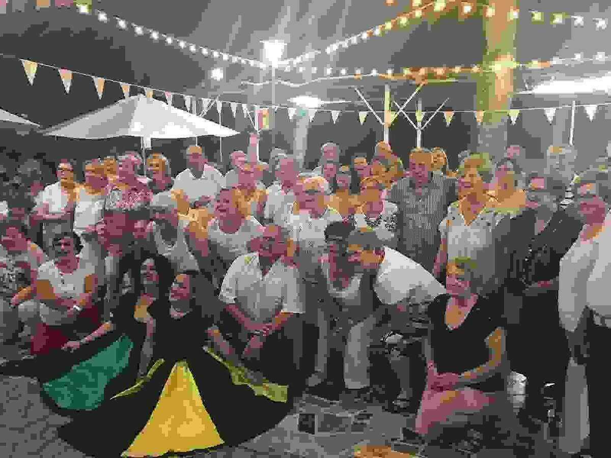 44 &ldquo;mayores&rdquo; nucieros se relajan en el Balneario de Cofrentes