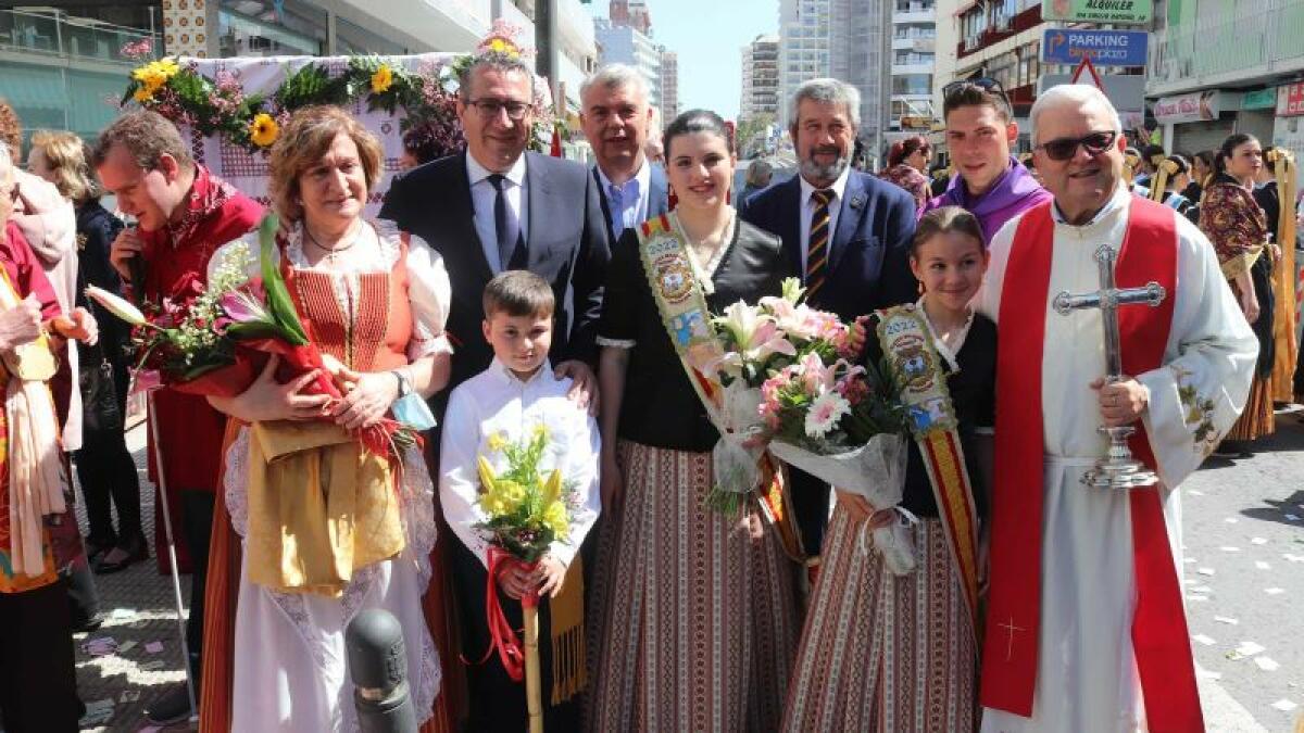 Benidorm celebra de nuevo la Festa de la Creu tras dos años sin hacerlo por la pandemia