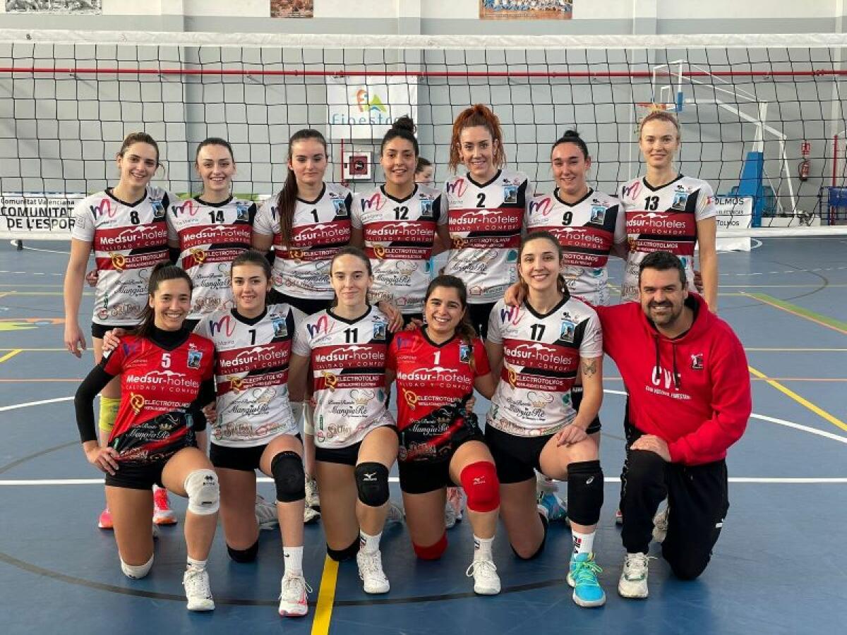 LAS SENIOR DEL CLUB VOLEIBOL FINESTRAT SE CLASIFICAN PARA EL PLAY OFF DE ASCENSO A SUPERLIGA 2