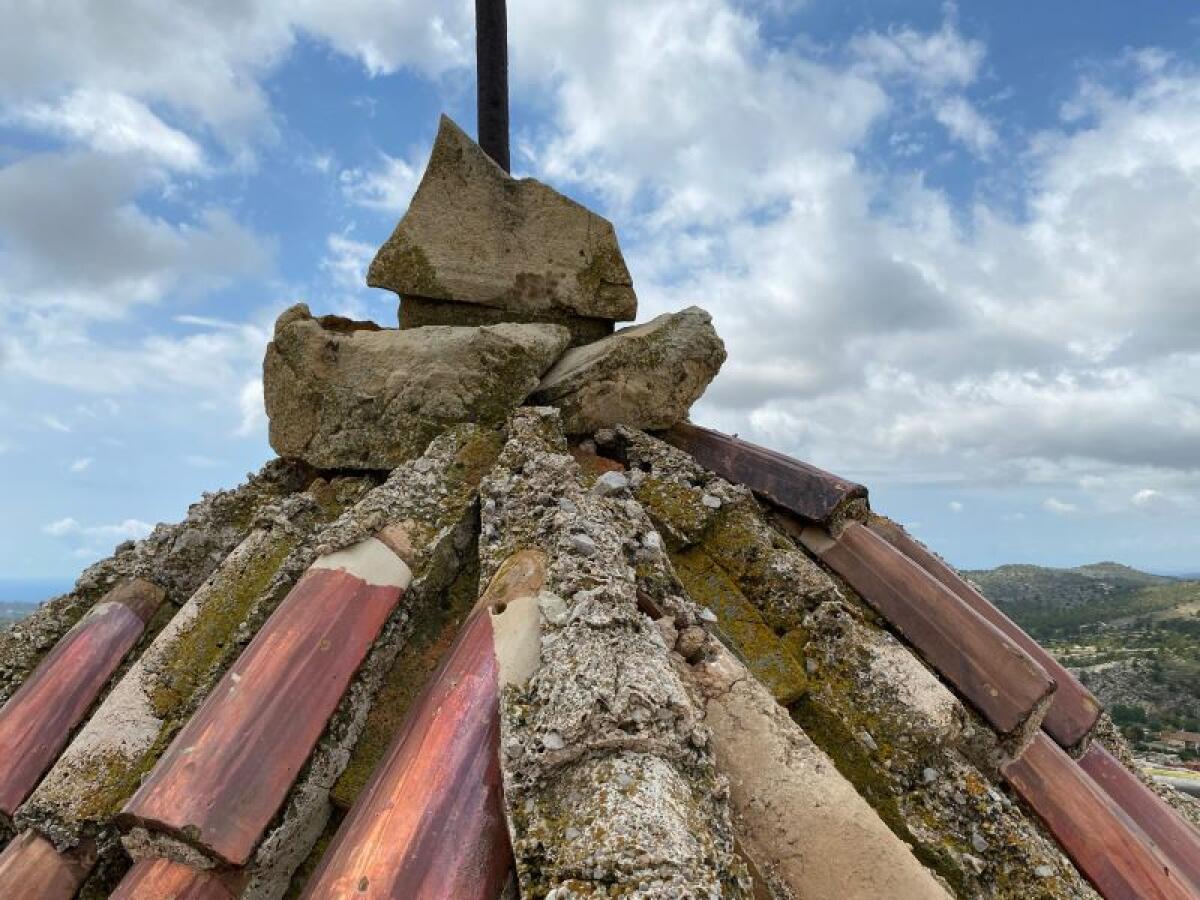 REHABILITACIÓN DEL CAMPANARIO DE LA IGLESIA SANT BERTOMEU DE FINESTRAT