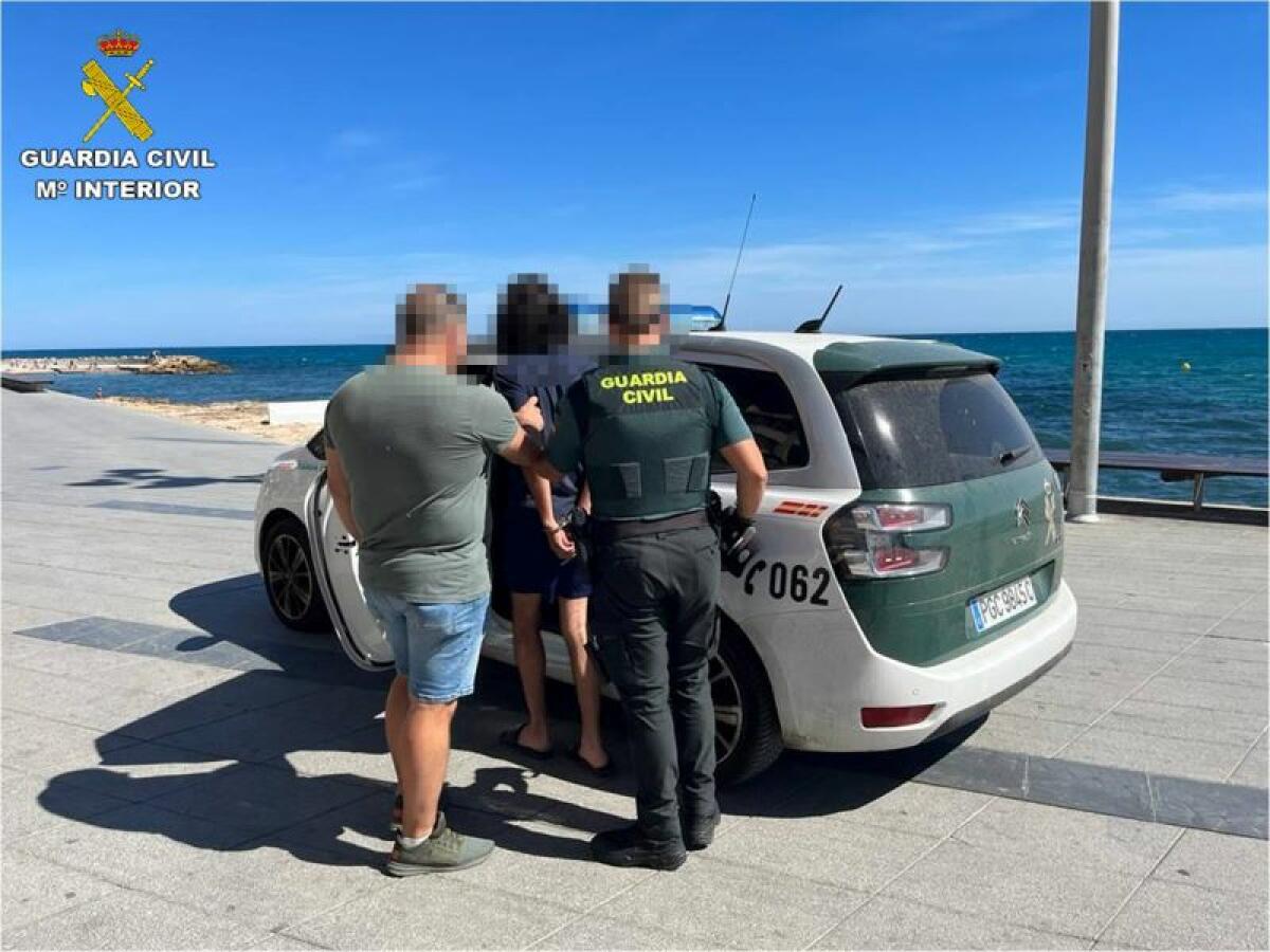 La Guardia Civil detiene a cuatro personas por una agresión sexual a una joven en Torrevieja  