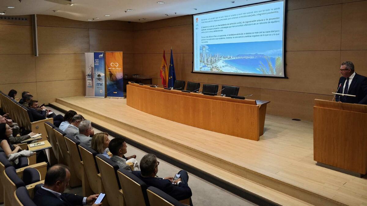 Toni Pérez defiende que el turismo debe ser una “herramienta de convivencia y cohesión social”
