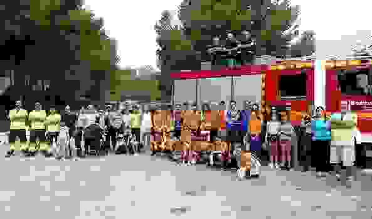 &lsquo;Clean up the World&rsquo; recoge m&aacute;s de una tonelada de basura en la partida del Moralet de Benidorm