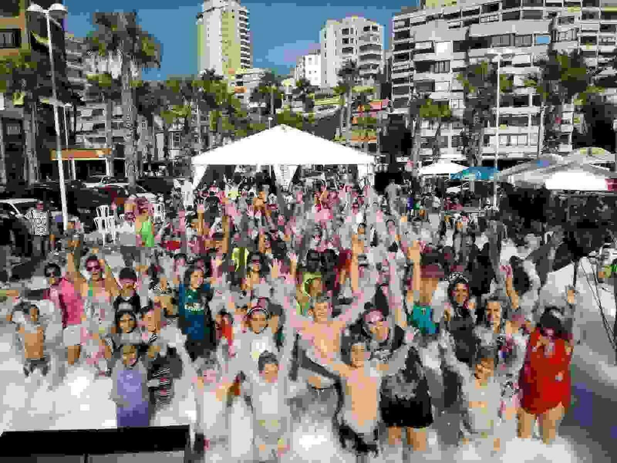 &Eacute;xito de participaci&oacute;n en las fiestas celebradas este fin de semana en la Cala de Finestrat en honor a los turistas