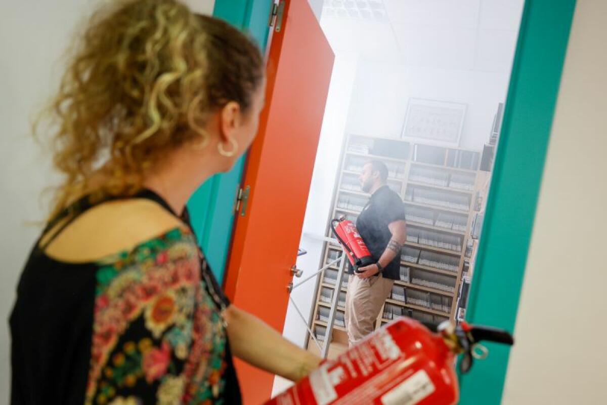 La Casa de Cultura de l’Alfàs comprueba su sistema de protección con un simulacro de incendio