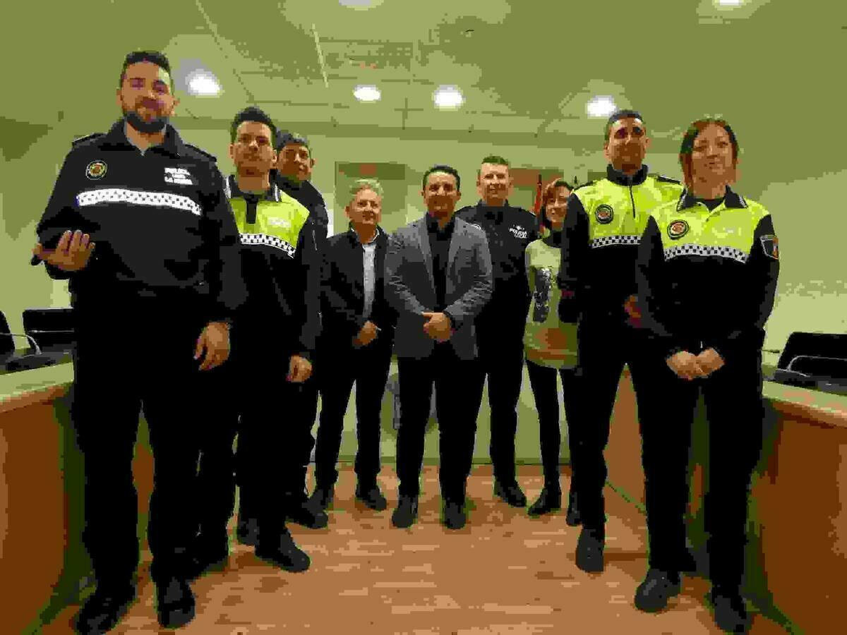 La Nuc&iacute;a &middot; Toma de posesi&oacute;n de cinco Funcionarios Interinos