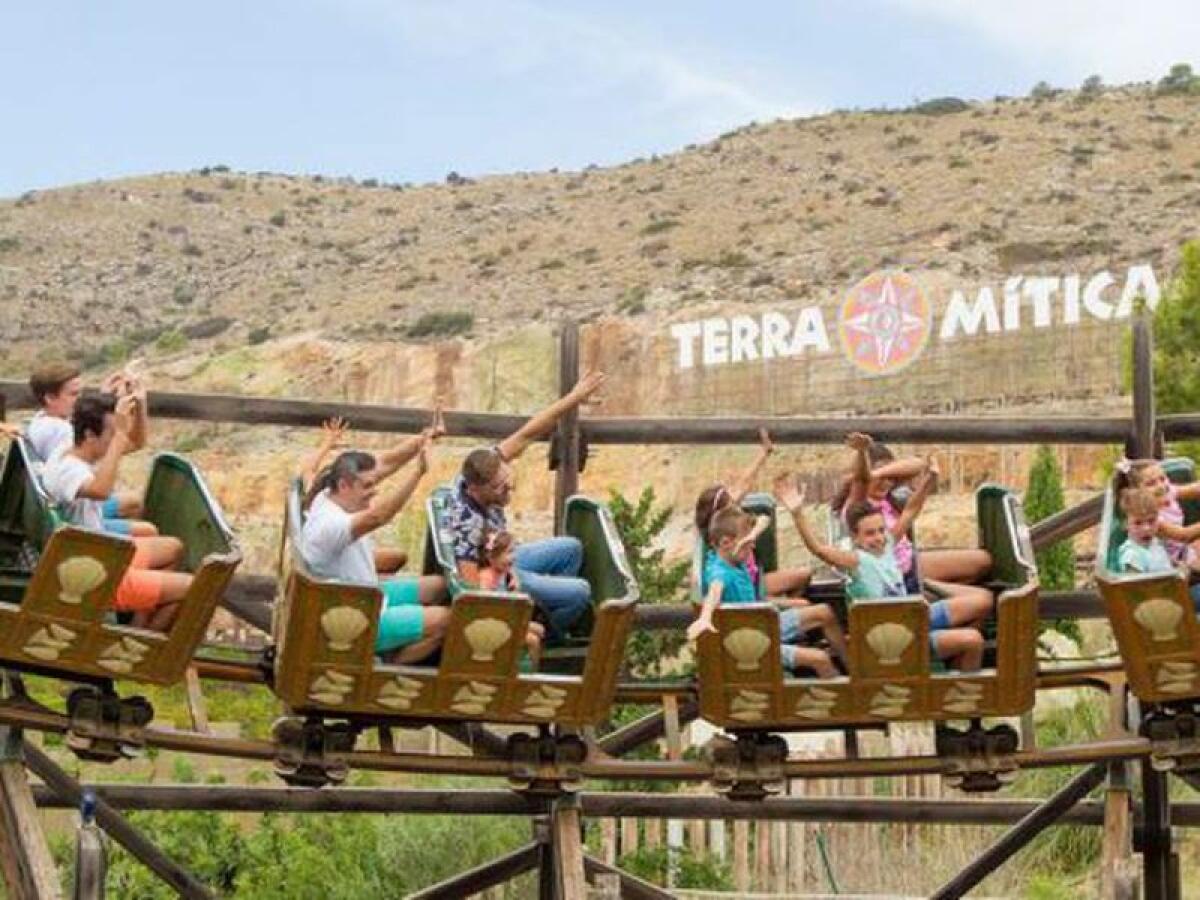 Terra Mítica reabre el 4 de junio y este verano sí contará con todas sus zonas temáticas