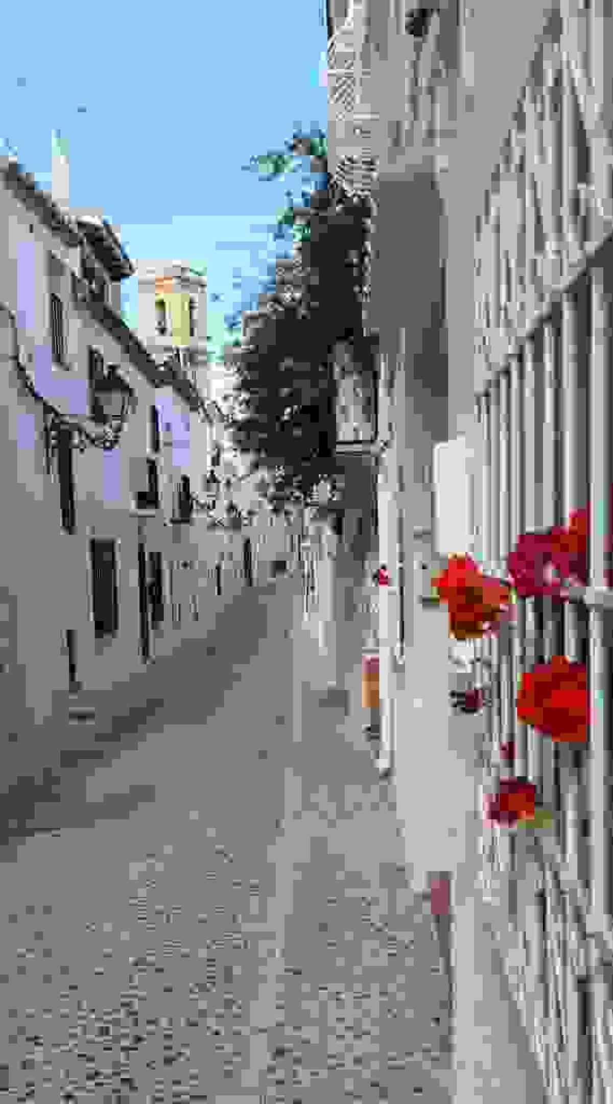 Comienza el horario de verano de circulaci&oacute;n de veh&iacute;culos en el casco antiguo de Altea.