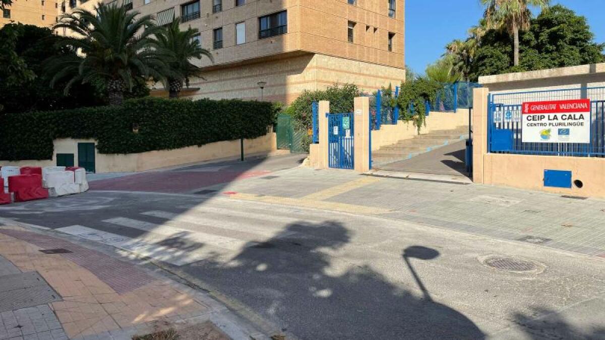 Benidorm mejora la recogida de aguas pluviales del CEIP La Cala y su entorno