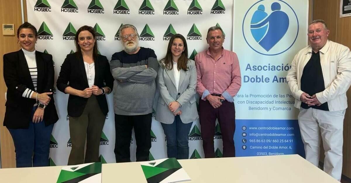 HOSBEC Y LA ASOCIACIÓN DOBLE AMOR FIRMAN UN ACUERDO DE COLABORACIÓN