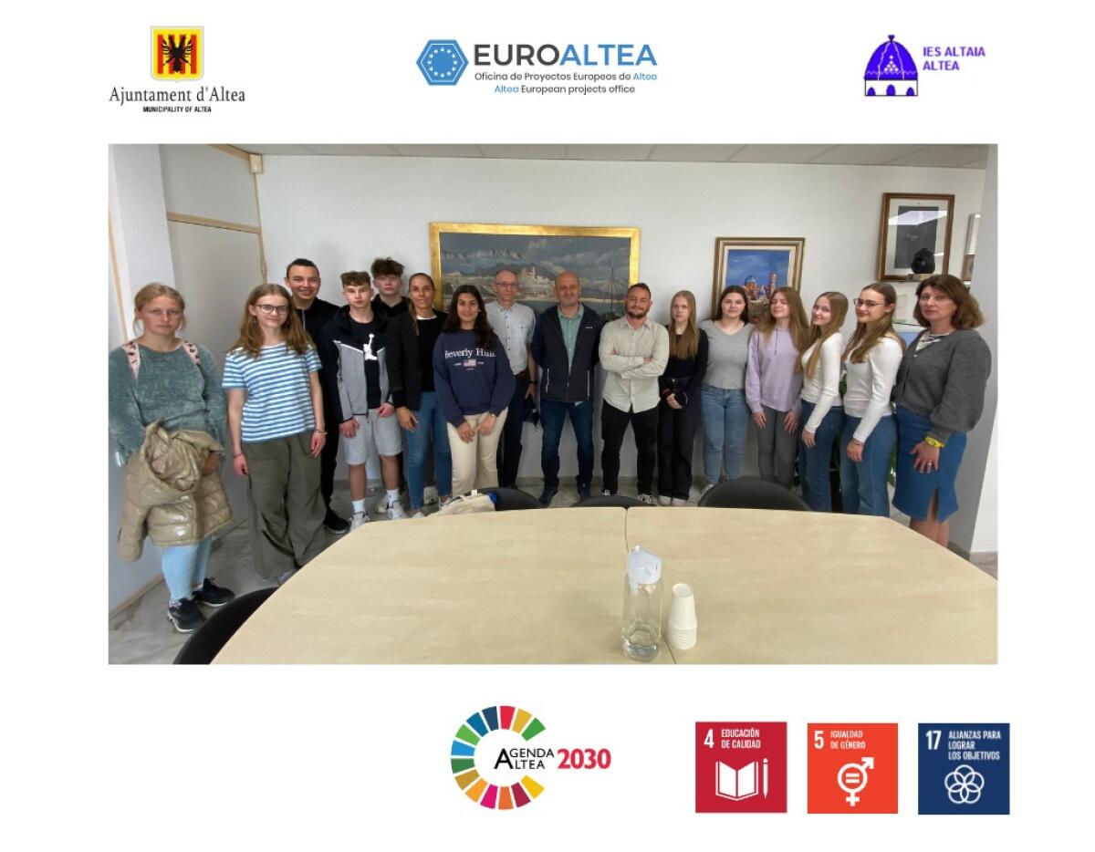 Una nueva delegación de alumnos y profesores de Letonia participan en Altea en un proyecto europeo de Educación