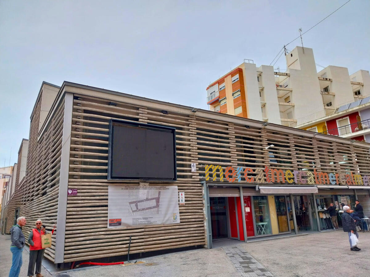 Villajoyosa instalar&aacute; placas solares para el autoconsumo colectivo en cubiertas de cinco edificios municipales