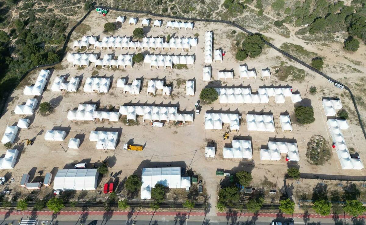 Ayuntamiento y Associaci&oacute; ultiman el montaje del recinto de la Acampada, que este fin de semana reunir&aacute; a 5.000 pe&ntilde;istas 