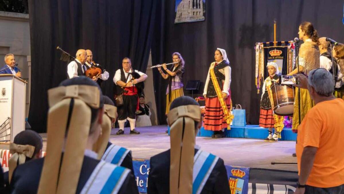 Benidorm conmemora el Día de Asturias