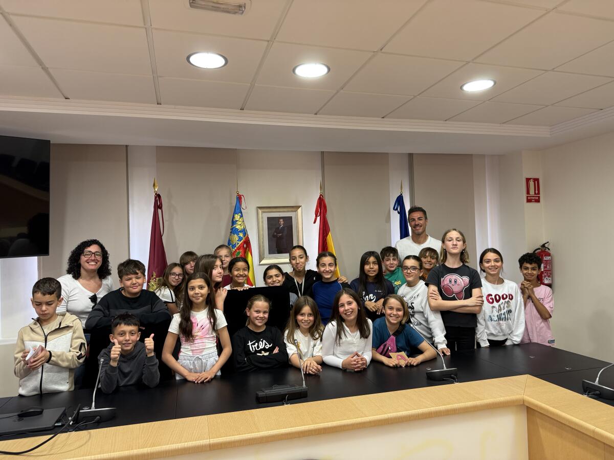 El &ldquo;Pleno Escolar Municipal&rdquo; fue dirigido por la alcaldesa Eva Gamero 