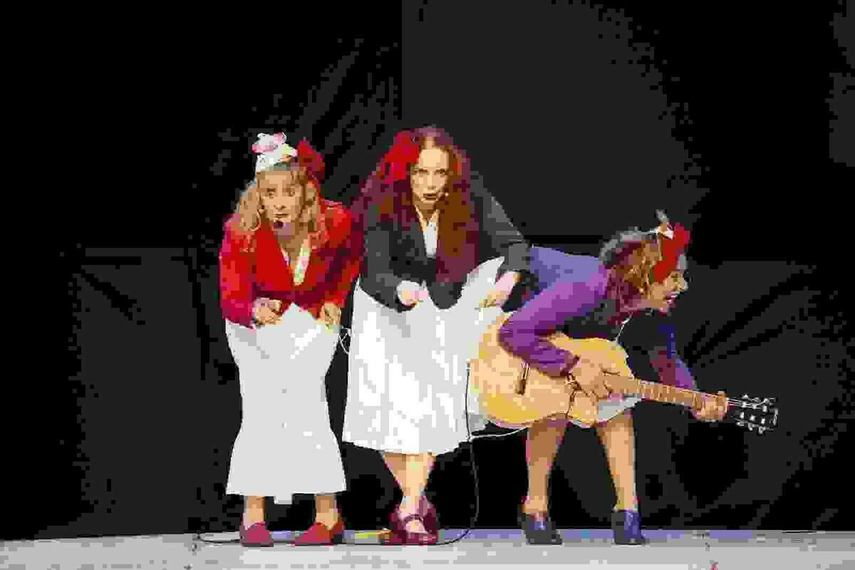 &lsquo;De todas las bellas, las m&aacute;s bellota&rsquo; trae el humor y la m&uacute;sica a los actos del D&iacute;a Internacional de la Mujer en la Vila