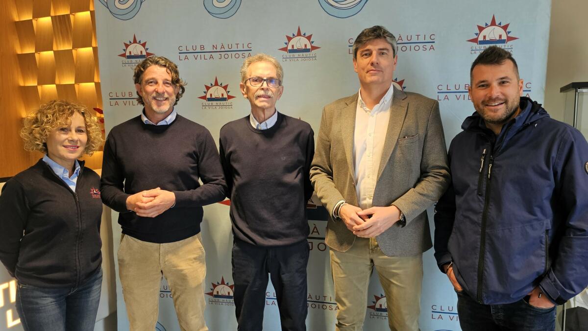 El Ayuntamiento y el Club Náutico de Villajoyosa crean el comité organizador del Campeonato del Mundo de Kayak de mar que se celebrará en 2026 en el municipio