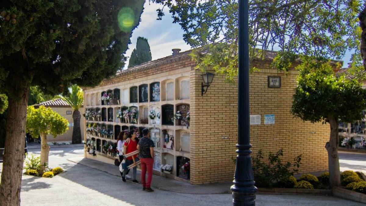 Los cementerios de Benidorm y el dispositivo especial, a punto para Todos los Santos 