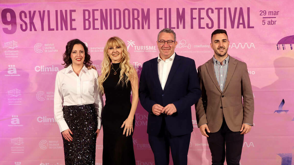 El Skyline Benidorm Film Festival premia a la actriz Cayetana Guillén Cuervo en su gala inaugural