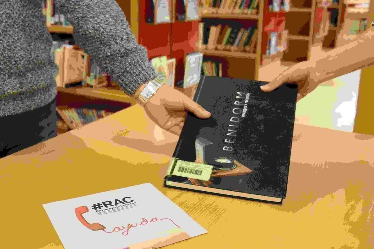 Benidorm activa ‘BiblioRAC’, el proyecto de libros a domicilio para mayores de 65 años y personas vulnerables