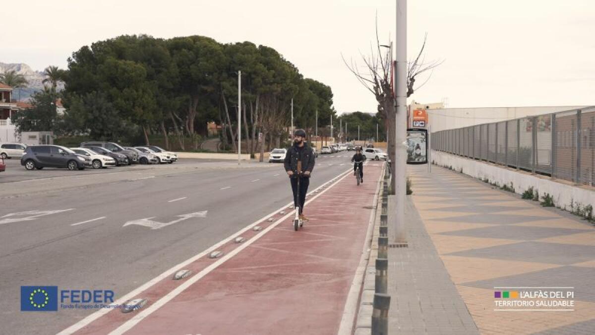 L'Alfàs emprende una campaña informativa sobre el uso correcto de los patinetes eléctricos