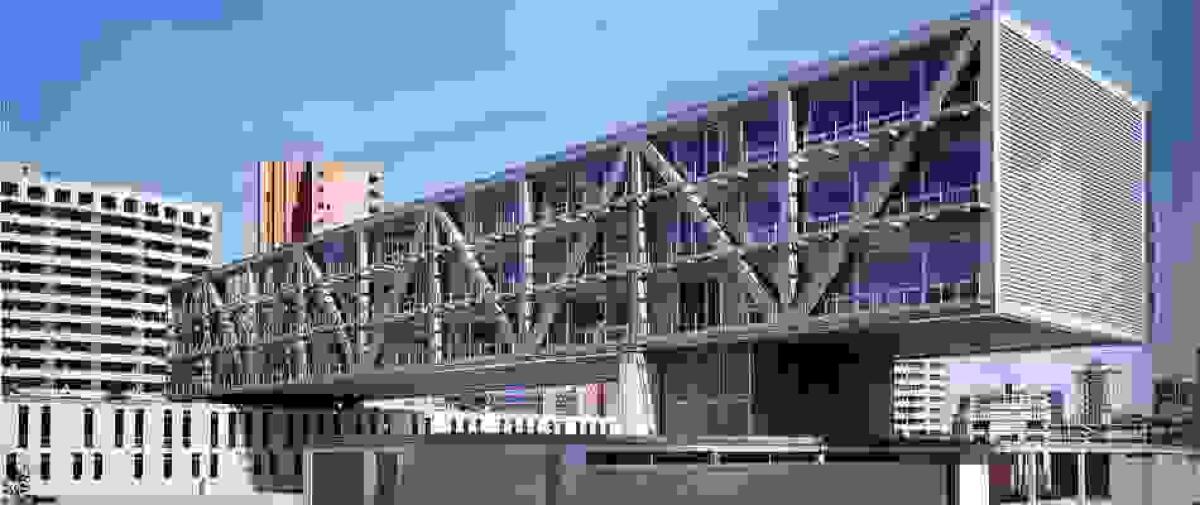 Benidorm &middot; El Pleno aprueba por amplia mayor&iacute;a el pliego para licitar la remodelaci&oacute;n de la avenida del Mediterr&aacute;neo