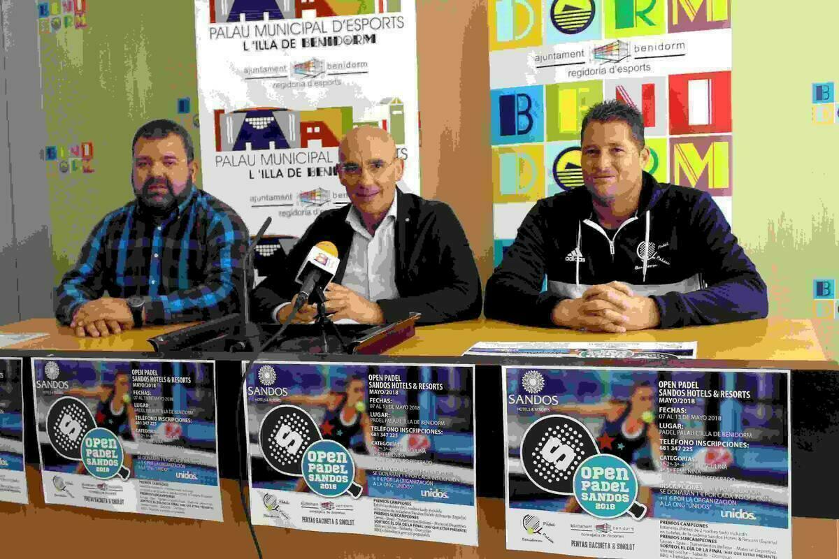 Benidorm &middot; Las Penyas Bacineta - Singlot organizan el Open de P&aacute;del Sandos Hotels & Resorts en el Palau