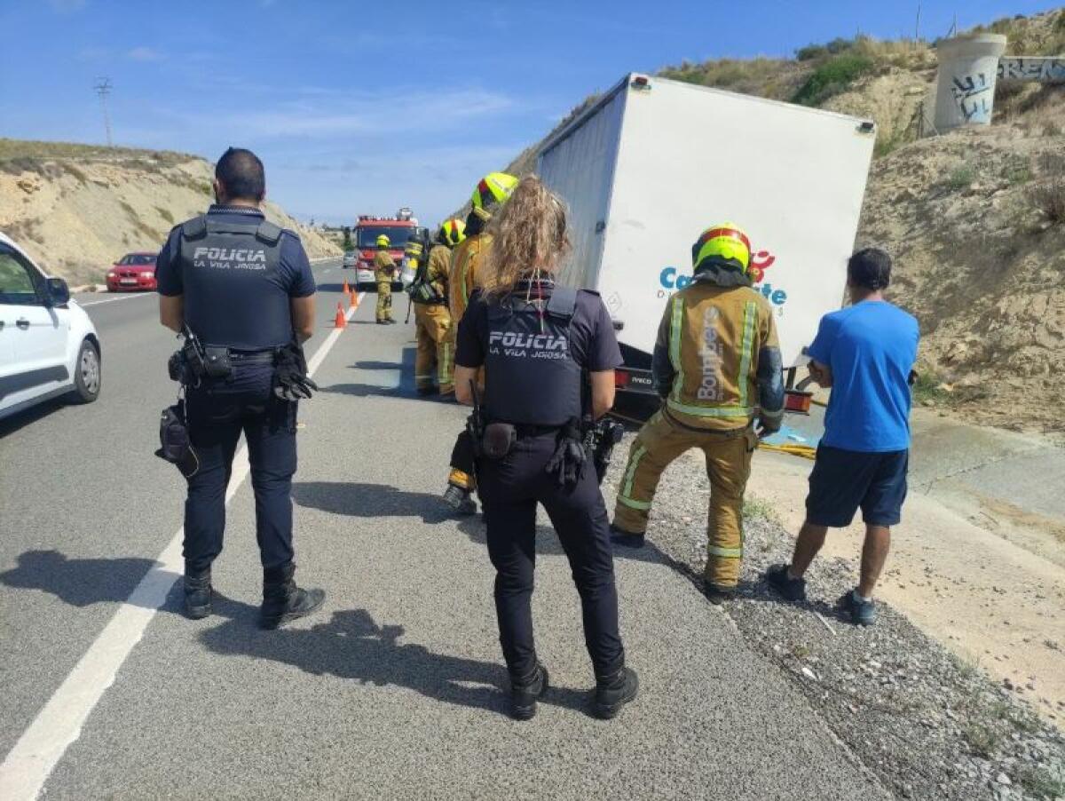 CONATO DE INCENDIO EN UN CAMION EN VILLAJOYOSA