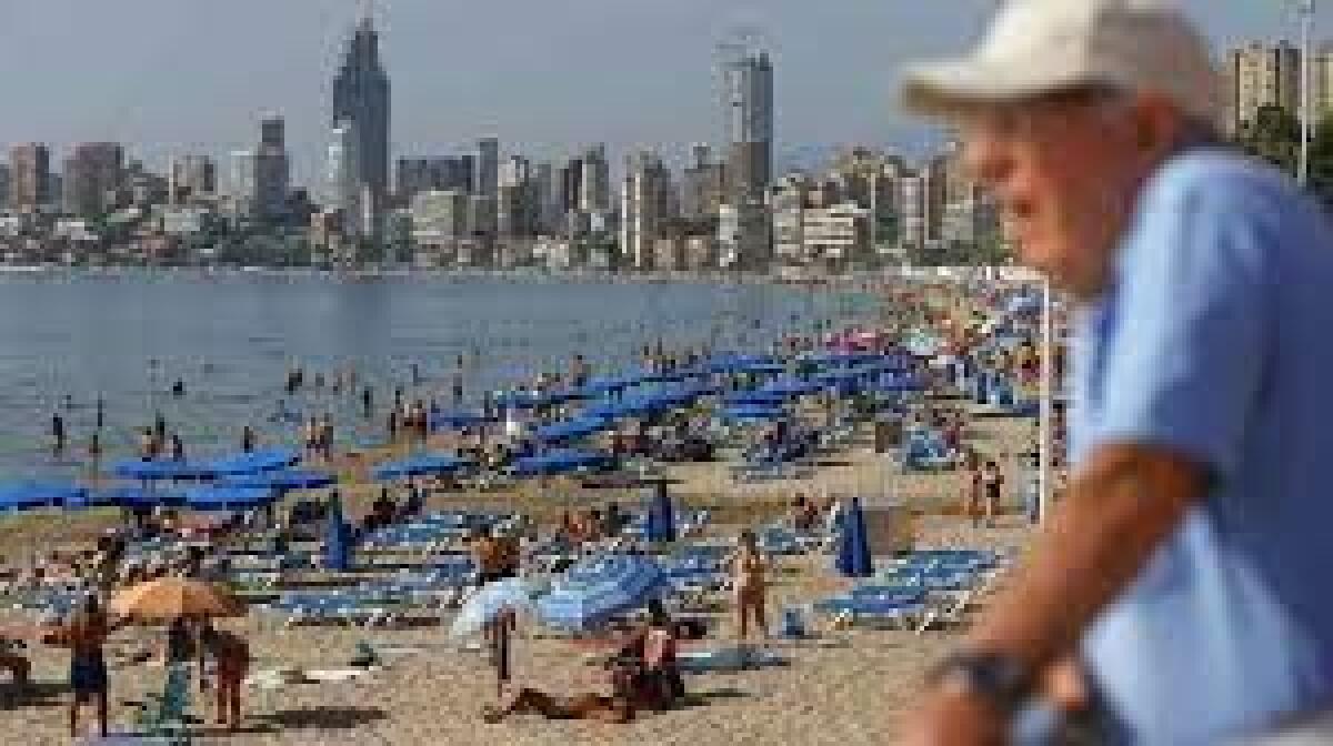 Alarma entre los hoteles de Benidorm ante una nueva prórroga del Imserso: "Sería la muerte del programa"