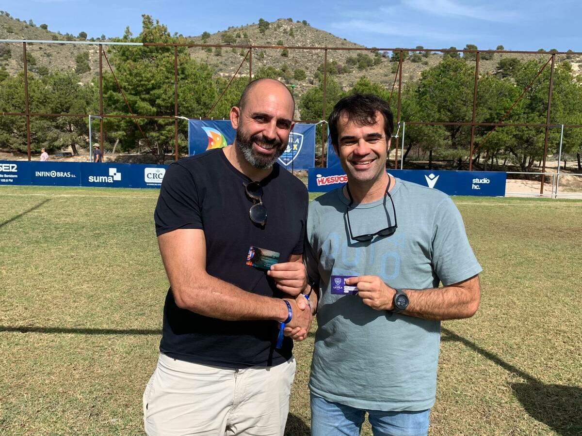 Huesitos La Vila Rugby y Servigroup Balonmano Benidorm, juntos para ayudar a las víctimas de la DANA