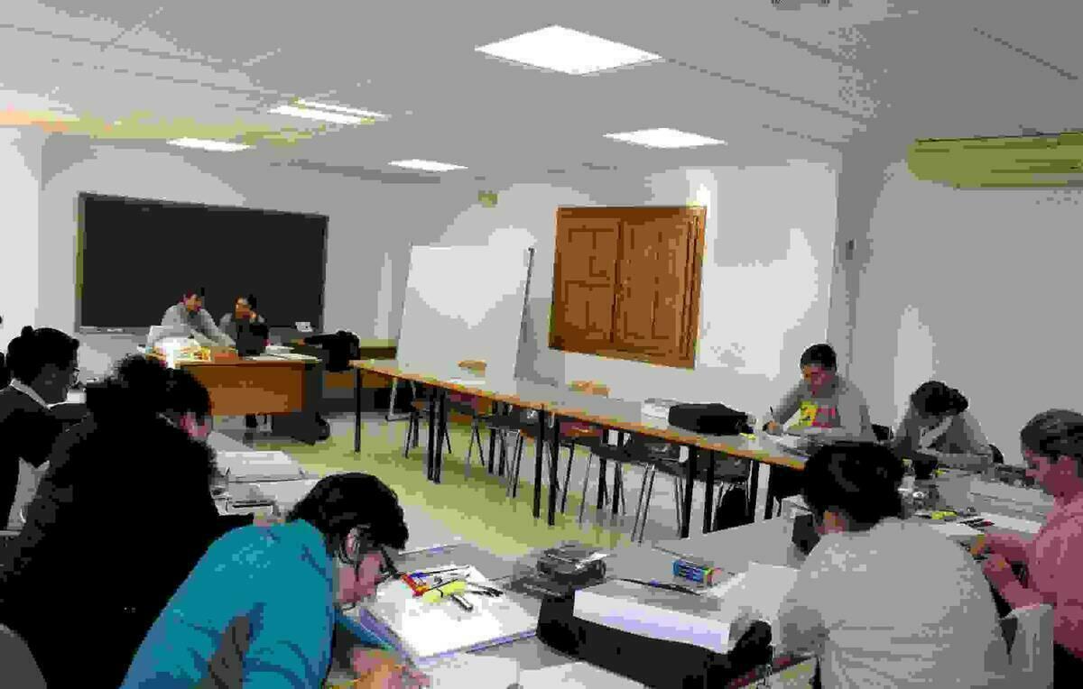 Callosa &middot; Diez desempleados se benefician de un curso de Atenci&oacute;n Sociosanitaria a Personas Dependientes en Instituciones Sociales