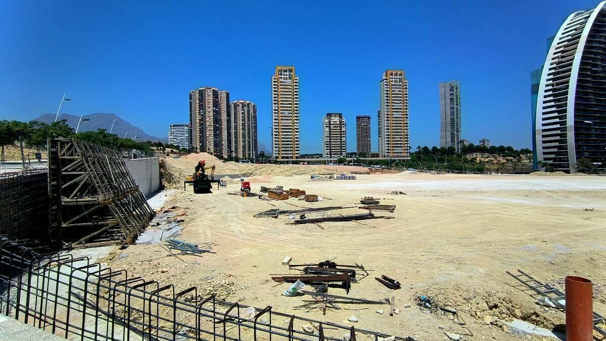 El Ayuntamiento ha tenido sin controlar las contraprestaciones millonarias de TM a Benidorm por el pelotazo de Poniente